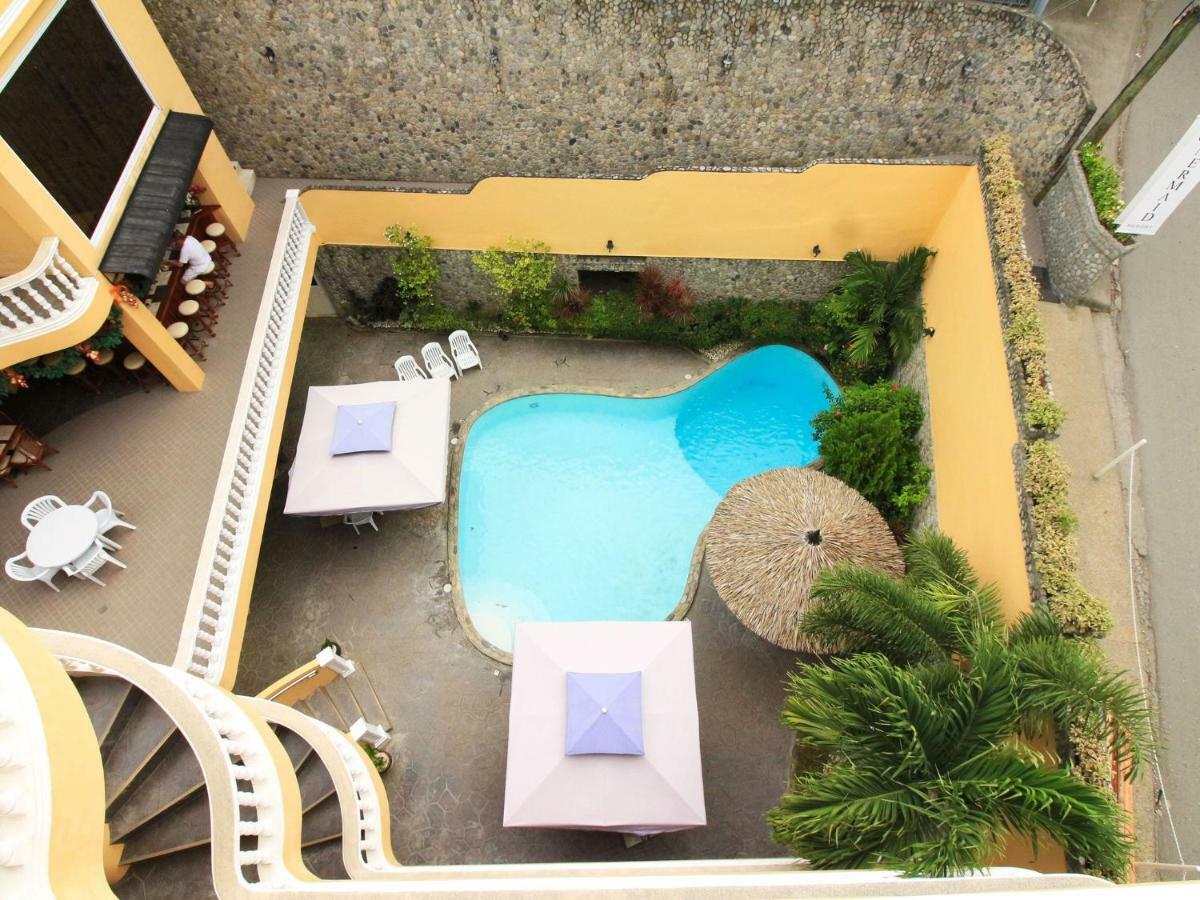 Mermaid Resort And Dive Center Puerto Galera Exterior photo