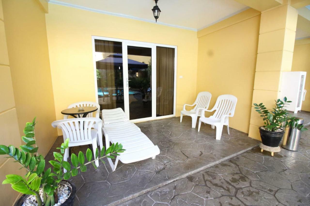 Mermaid Resort And Dive Center Puerto Galera Exterior photo